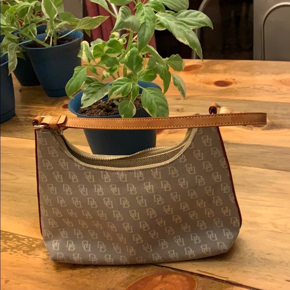Signature small Dooney and Bourke bag